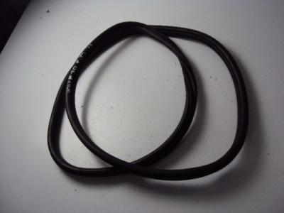 Прокладка двері правий задня bmw serii 3 f30 2011- фото №1