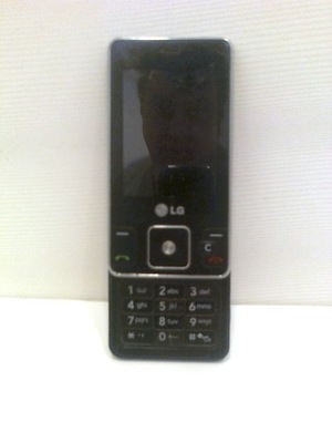 Telefon Komórkowy LG KC 550 5 mpx