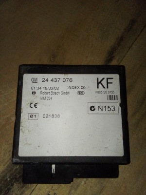 Opel модуль комфорту блок керування бортовий комп'ютер 24437076 kf фото №1