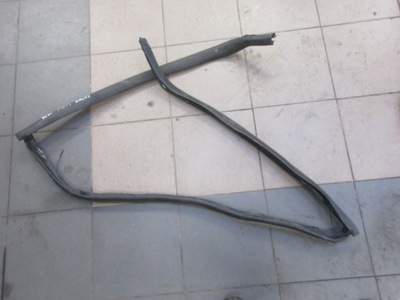 Прокладка скло дах перед peugeot 308 cc cabrio фото №1