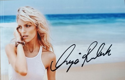 ANJA RUBIK - zdjęcie z autografem