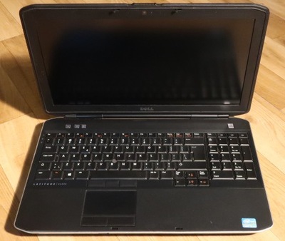 Laptop DELL Latitude E5530 i5-3340M 2x2,70GHz 8GB 0GB DVD