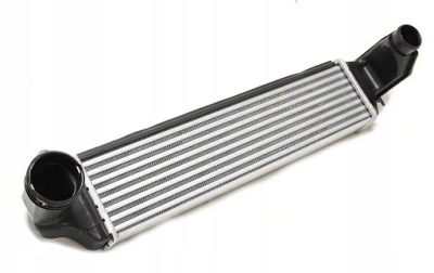 Интеркулер bmw 3 touring e46 '02-'05 фото №1