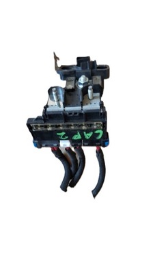 Распределитель тока клемма плюсовая renault captur ii состояние jak новый фото №1