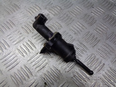 Помпа сцепления skoda fabia i 1.2 6q0721388 фото №1