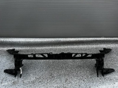 Pas передний усилитель mercedes a klasa w177 фото №1