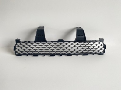 Решітка радіатора решітка бампера toyota corolla verso 07-09 фото №1