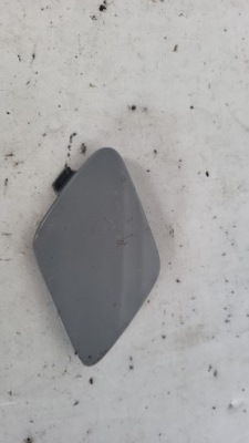 Volvo xc60 ii r-design рестайлинг  21- заглушка бампера передний 32234960 фото №1