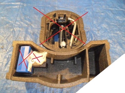 Skoda fabia ii піна багажника оригінал фото №1