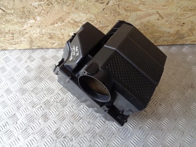Корпус фільтра повітря range rover sport 2.7 05- фото №1