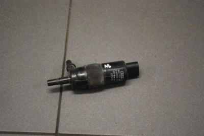 Помпа омывателя audi a5 lift 8k0955681 фото №1