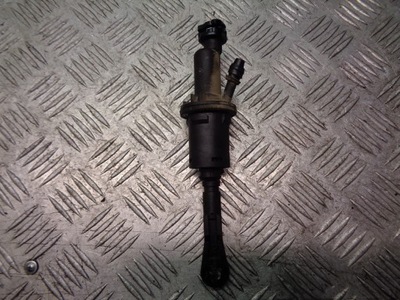 Помпа сцепления peugeot 407 2.0 hdi фото №1