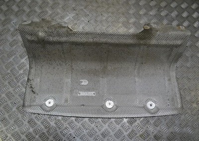 Bmw f31 lift защита тепловая выхлоп 7241777 фото №1