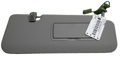 Козырёк защита солнцезащитная alfa romeo stelvio правая оригинал 156138965 фото №1