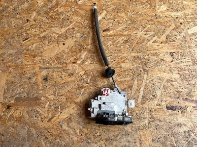 Замок двері правий задня audi a7 4g0839016 фото №1