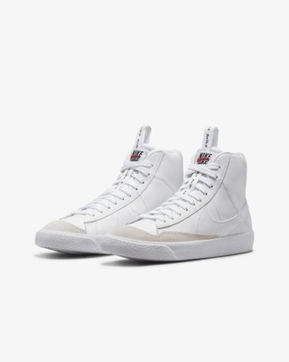 Nike Buty damskie sportowe NIKE BLAZER MID '77 DH8640-102 r. 38