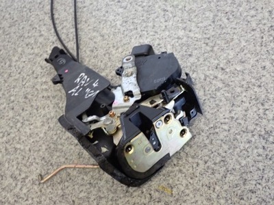 Toyota rav4 00-05 замок двері задній лівий фото №1