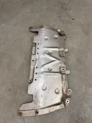 Защита плита двигателя алюминиевая g30 6868620 оригинал фото №1