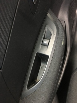 Переключатель стекло задняя l/p peugeot 2008 ii 19- фото №1