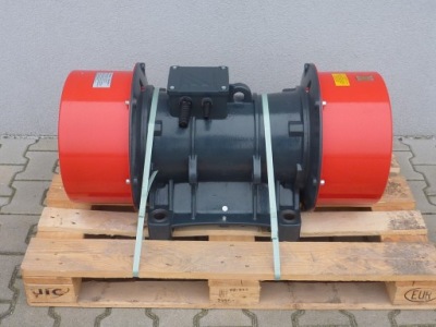ELEKTROWIBRATOR SILNIK WIBRACYJNY DUŻY 4,81kW