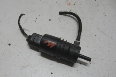 Bmw f20 11r помпа розпилювача 7302588 фото №1