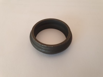 Jeep grand cherokee wk втулка мост задняя chr. 8.25 фото №1