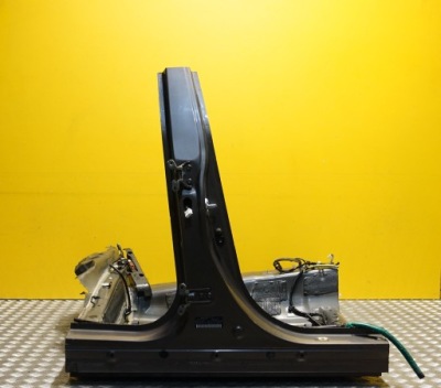 Subaru outback 2021 - блок двигуна правий usa фото №1