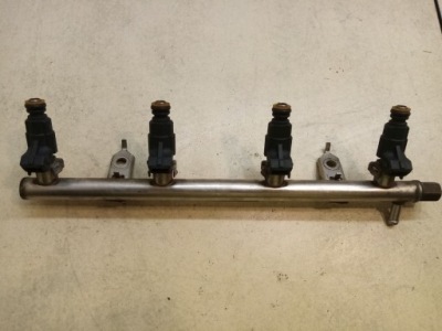 Молдинг впрыскная mercedes w168 1.4 фото №1