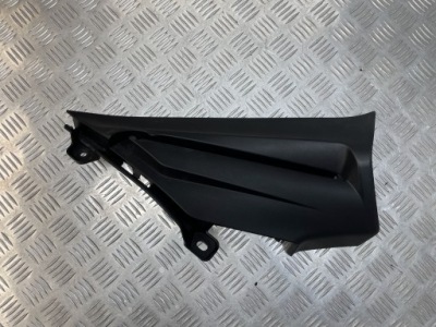 Bmw g20 g21 молдинг обшивка защита стойка направляющая ролета левая 7449979 фото №1