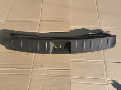 Hyundai i30 i защита замка поперечина задняя kombi фото №1