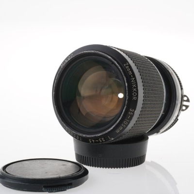 Nikon Zoom-Nikkor 35-105mm 1:3.5-4.5 [Nikon F]