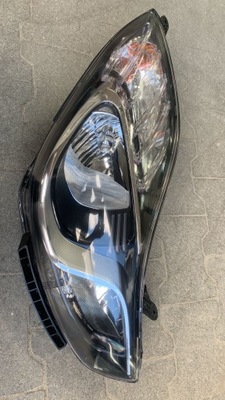 Hyundai ix20 2011- лампа правая обычная перед фото №1