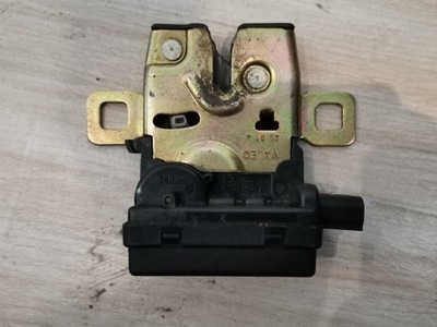 Замок кришки задня mini cooper r50 фото №1