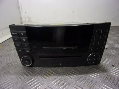 RADIO CD MERCEDES-BENZ CLASE E W211 A2118705089  