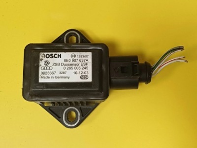 Датчик ускорения esp volkswagen phateon 8e0907637a nr1635 фото №1