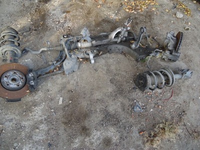 Latitude поворотный кулак рычаг 2.0dci 2011 rok фото №1