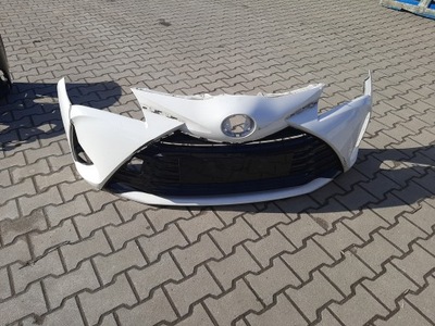 Бампер передний решётка радиатора toyota yaris 2017-2019 фото №1