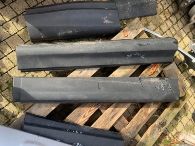 Молдинг двері лівий перед mazda cx5 2012-2018 фото №1