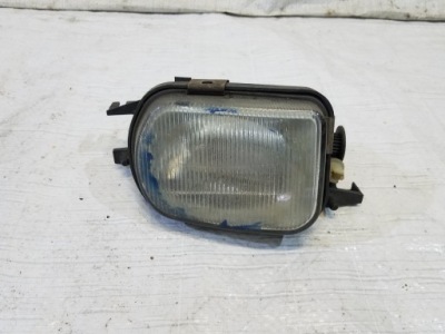 Противотуманная фара бампера перед mercedes w203 2158200556 фото №1