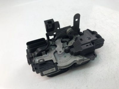 Блок управления volvo v40 хэтчбек 31440392 17204972 2015 фото №1