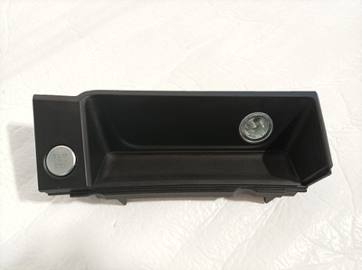 Audi a4 b9 полиця консолі запуск стоп 8w1864131 фото №1