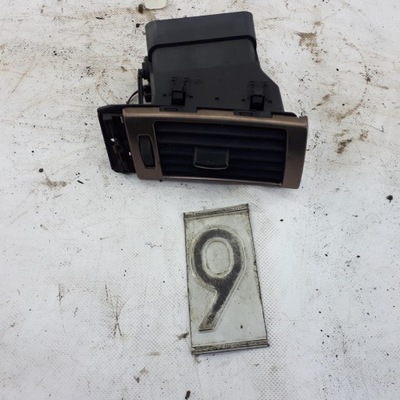 Audi a6 c5 решётка обдув 4b1820902 фото №1