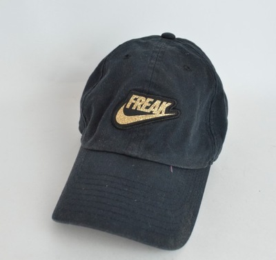 12* Nike Freak zlote logo