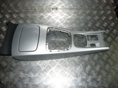 Корпус панель туннель средний пепельница renault laguna iii фото №1