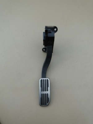 Jaguar xf x260 педаль потенциометр газа фото №1