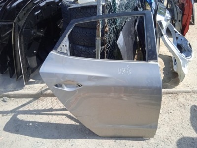 Hyundai ix35 дверь задние правое фото №1