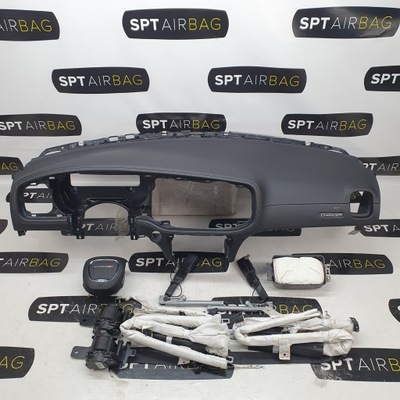 Charger панель приладів консоль подушки безпеки ремені подушка безпеки фото №1