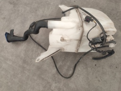 Volvo v60 lift бачок омывателя фото №1