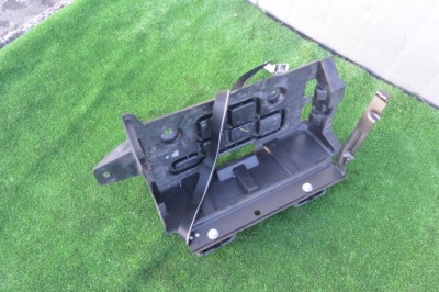 Основание аккумулятор maserati quattroporte ghibli фото №1