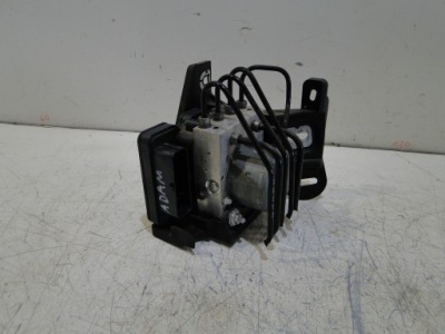 Opel adam 12-19 насос abs 0265243895 фото №1